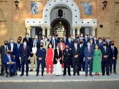 Clausura la especialidad de gobierno de la empresa